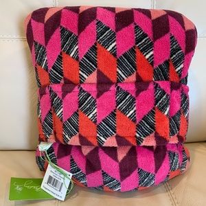 NWT Vera Bradley Fleece Travel Blanket